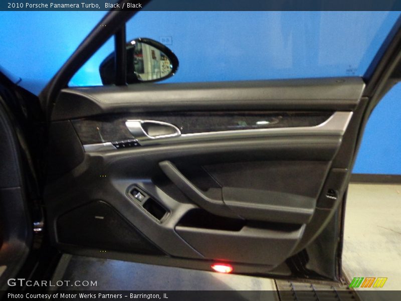 Black / Black 2010 Porsche Panamera Turbo