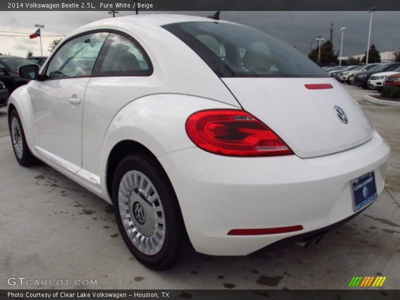 Pure White / Beige 2014 Volkswagen Beetle 2.5L