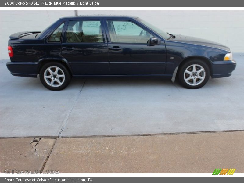 Nautic Blue Metallic / Light Beige 2000 Volvo S70 SE