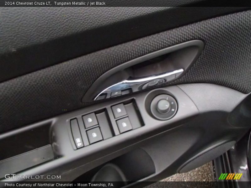 Tungsten Metallic / Jet Black 2014 Chevrolet Cruze LT