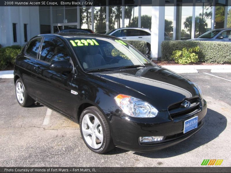 Ebony Black / Gray 2008 Hyundai Accent SE Coupe