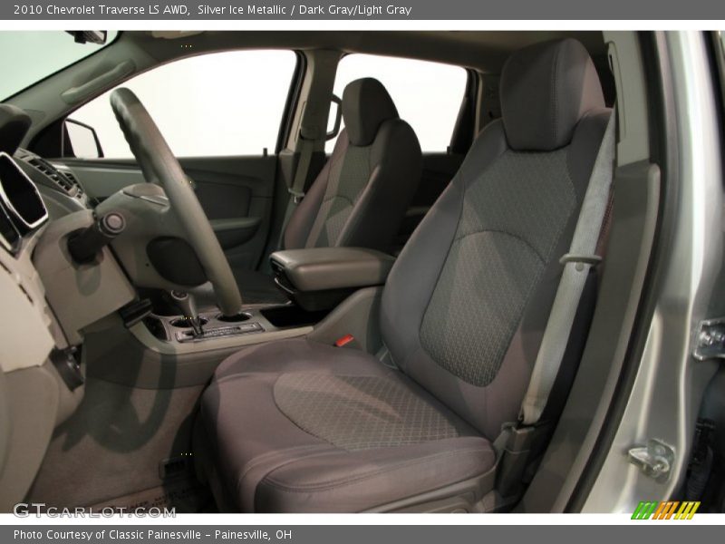 Silver Ice Metallic / Dark Gray/Light Gray 2010 Chevrolet Traverse LS AWD