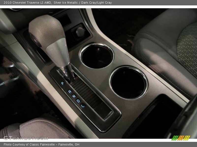 Silver Ice Metallic / Dark Gray/Light Gray 2010 Chevrolet Traverse LS AWD
