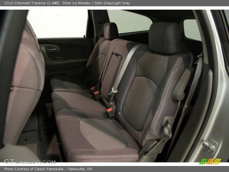 Silver Ice Metallic / Dark Gray/Light Gray 2010 Chevrolet Traverse LS AWD