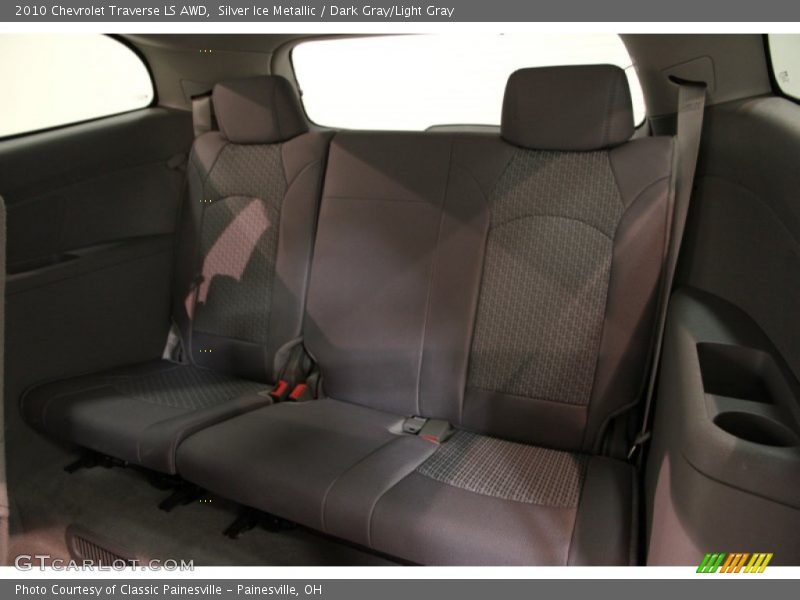 Silver Ice Metallic / Dark Gray/Light Gray 2010 Chevrolet Traverse LS AWD