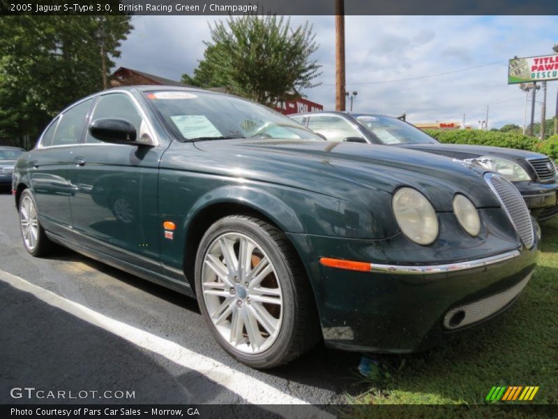 British Racing Green / Champagne 2005 Jaguar S-Type 3.0