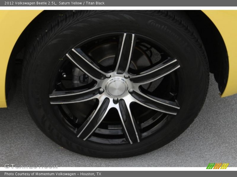 Saturn Yellow / Titan Black 2012 Volkswagen Beetle 2.5L