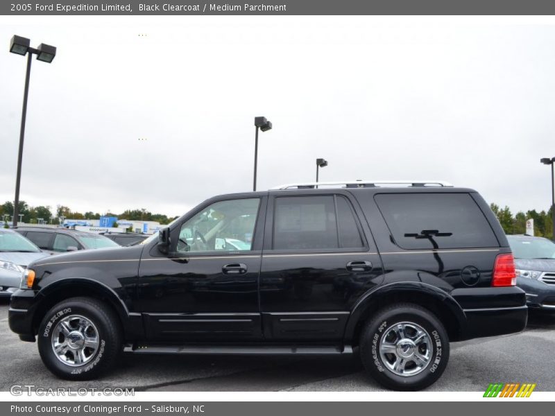 Black Clearcoat / Medium Parchment 2005 Ford Expedition Limited