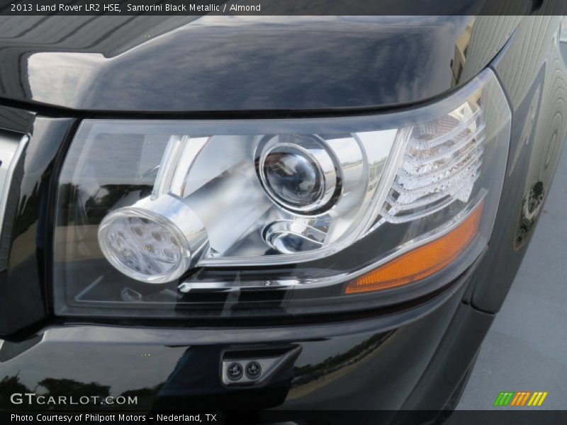 Santorini Black Metallic / Almond 2013 Land Rover LR2 HSE