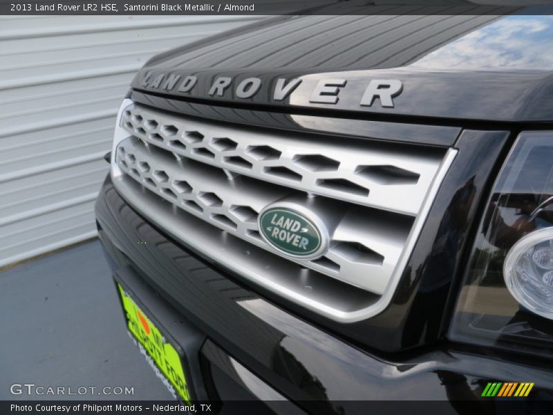 Santorini Black Metallic / Almond 2013 Land Rover LR2 HSE