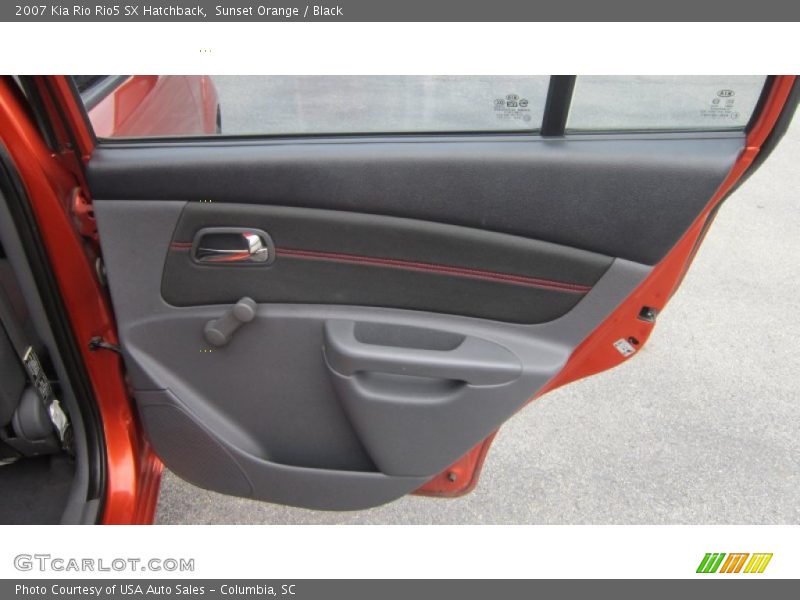 Door Panel of 2007 Rio Rio5 SX Hatchback