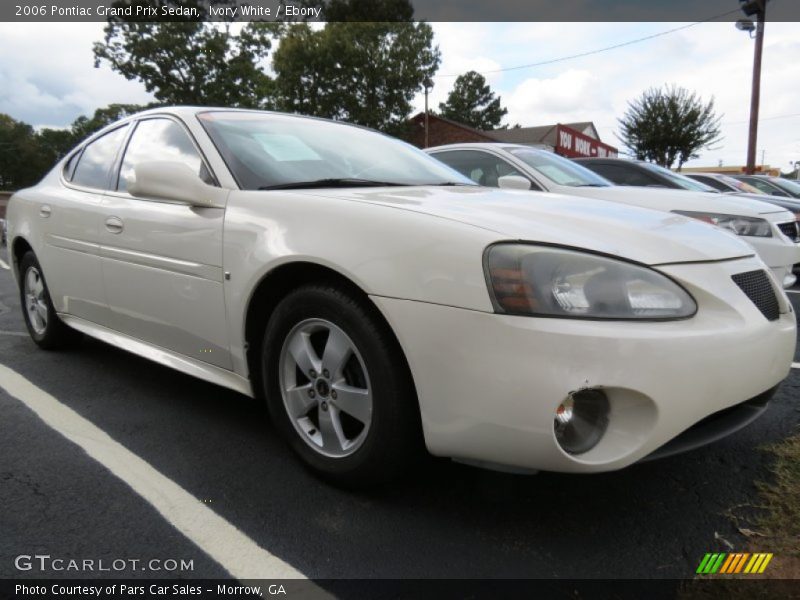 Ivory White / Ebony 2006 Pontiac Grand Prix Sedan