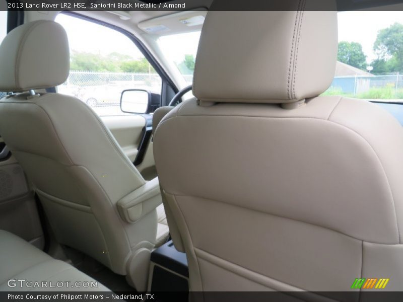 Santorini Black Metallic / Almond 2013 Land Rover LR2 HSE