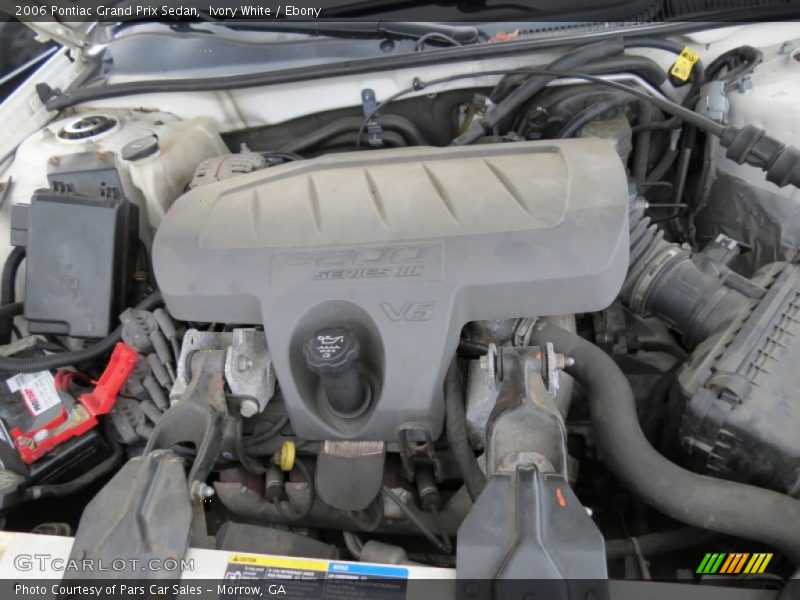 Ivory White / Ebony 2006 Pontiac Grand Prix Sedan