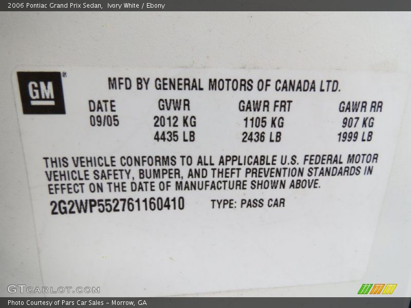 Ivory White / Ebony 2006 Pontiac Grand Prix Sedan