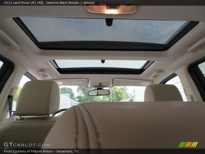 Santorini Black Metallic / Almond 2013 Land Rover LR2 HSE