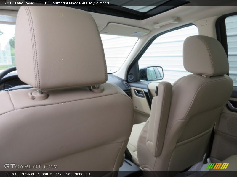 Santorini Black Metallic / Almond 2013 Land Rover LR2 HSE