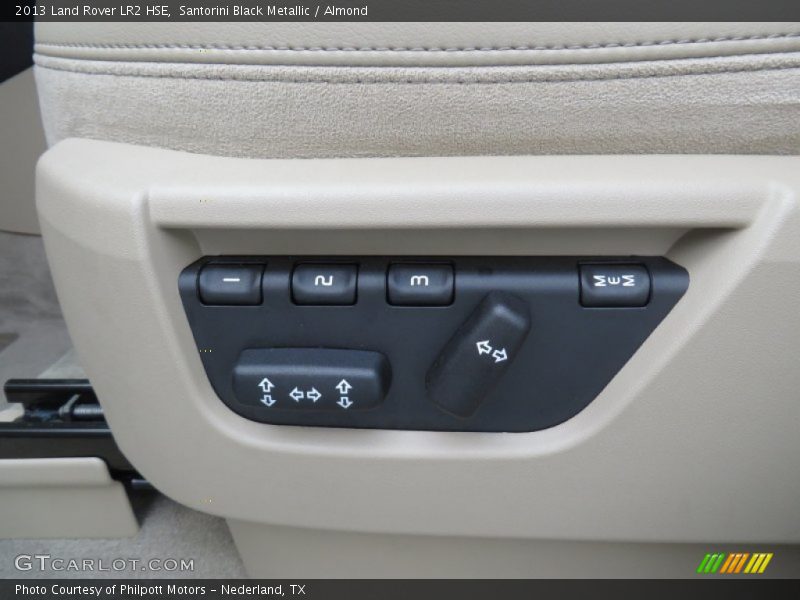 Santorini Black Metallic / Almond 2013 Land Rover LR2 HSE