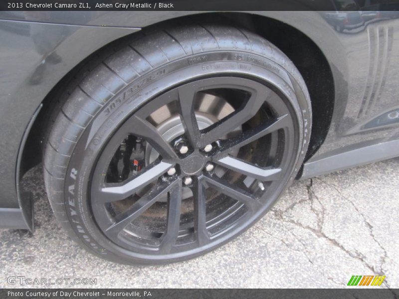 Ashen Gray Metallic / Black 2013 Chevrolet Camaro ZL1