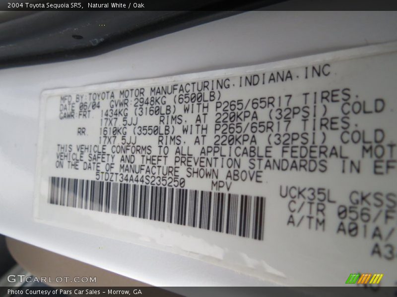 Natural White / Oak 2004 Toyota Sequoia SR5