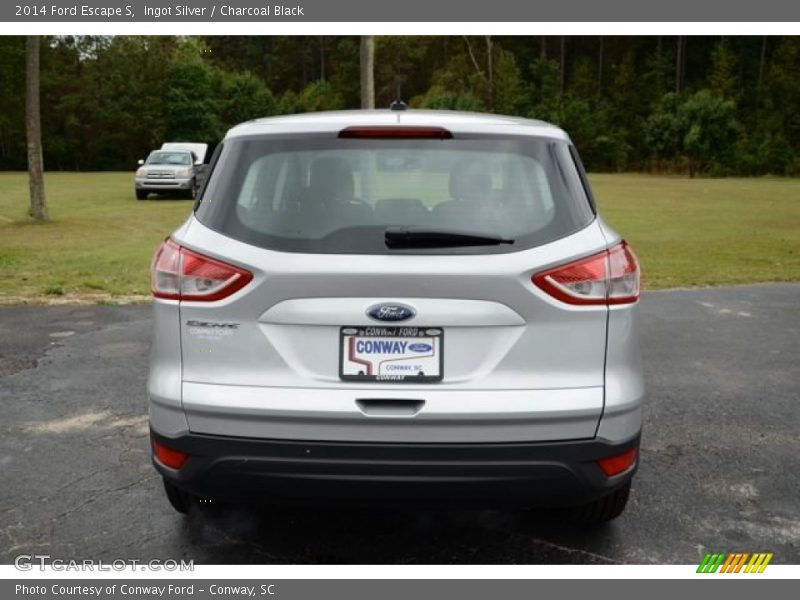 Ingot Silver / Charcoal Black 2014 Ford Escape S