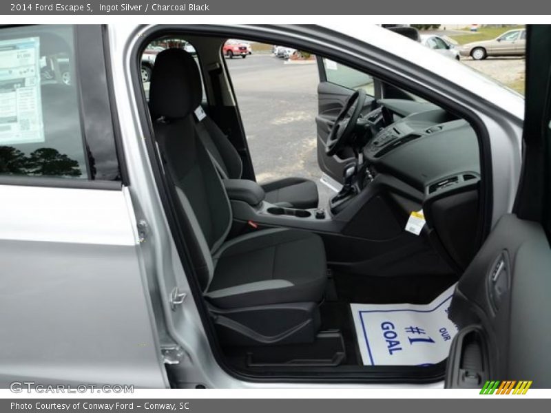 Ingot Silver / Charcoal Black 2014 Ford Escape S