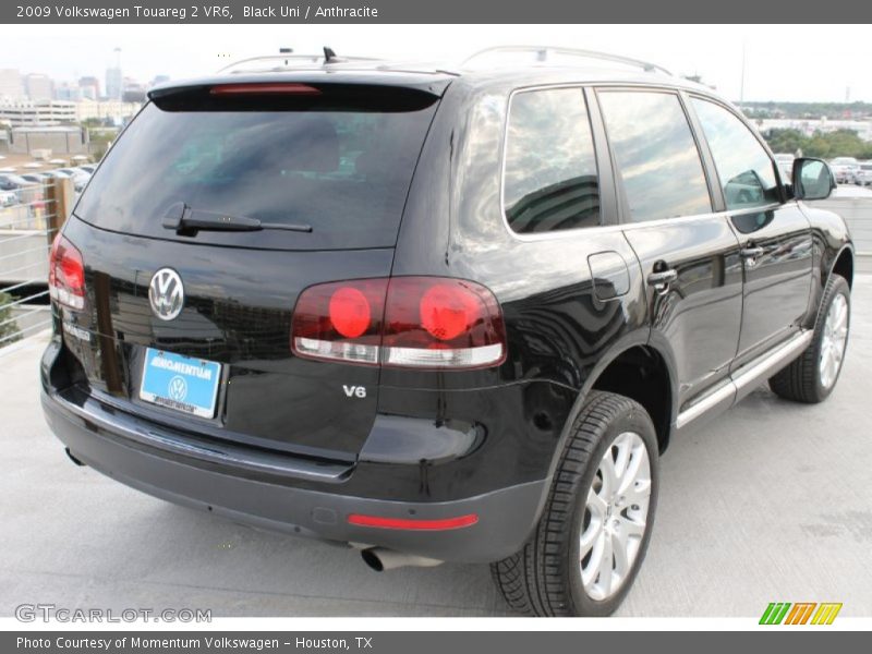 Black Uni / Anthracite 2009 Volkswagen Touareg 2 VR6