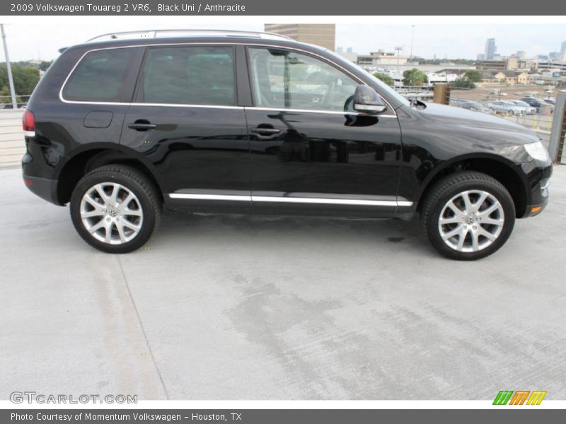 Black Uni / Anthracite 2009 Volkswagen Touareg 2 VR6