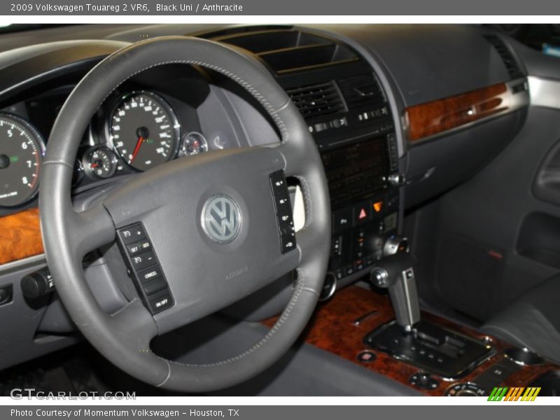 Black Uni / Anthracite 2009 Volkswagen Touareg 2 VR6