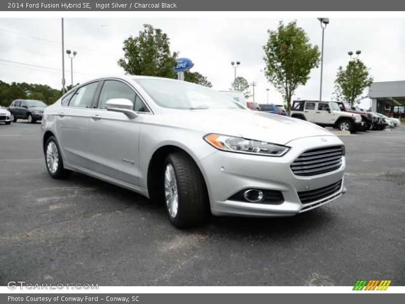 Ingot Silver / Charcoal Black 2014 Ford Fusion Hybrid SE