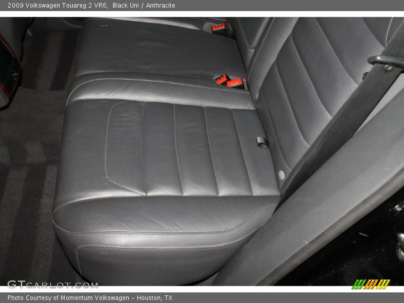 Black Uni / Anthracite 2009 Volkswagen Touareg 2 VR6