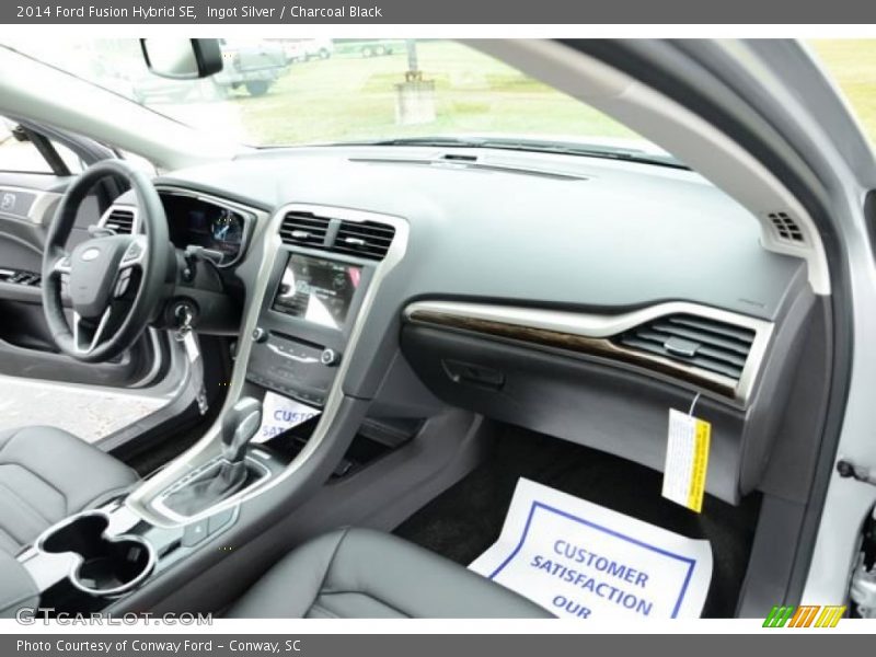 Ingot Silver / Charcoal Black 2014 Ford Fusion Hybrid SE