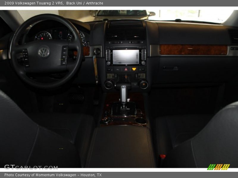Black Uni / Anthracite 2009 Volkswagen Touareg 2 VR6