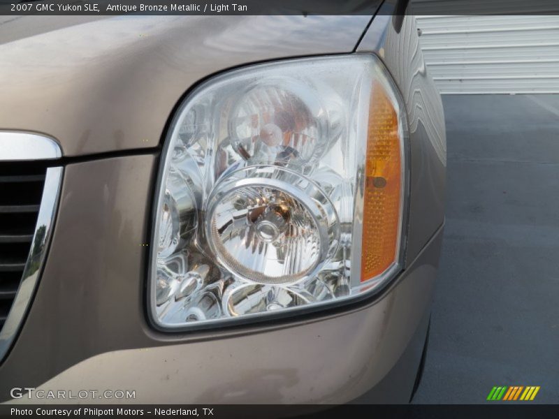 Antique Bronze Metallic / Light Tan 2007 GMC Yukon SLE