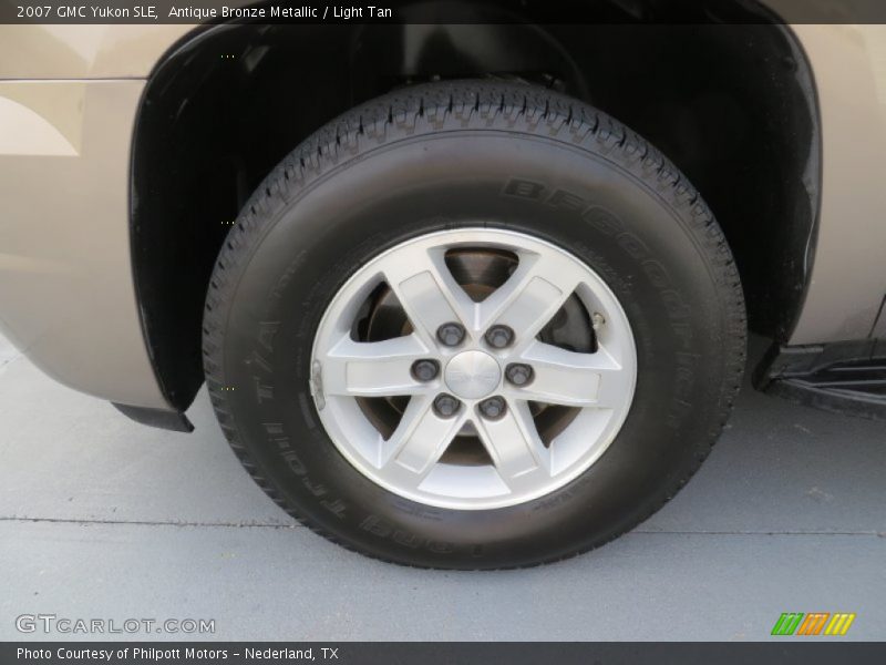 Antique Bronze Metallic / Light Tan 2007 GMC Yukon SLE