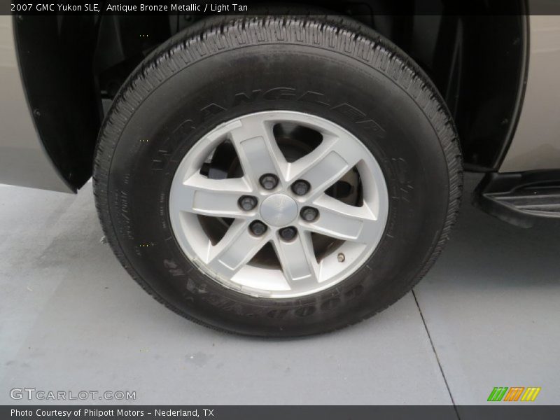 Antique Bronze Metallic / Light Tan 2007 GMC Yukon SLE