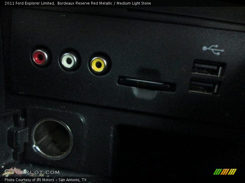 Bordeaux Reserve Red Metallic / Medium Light Stone 2011 Ford Explorer Limited