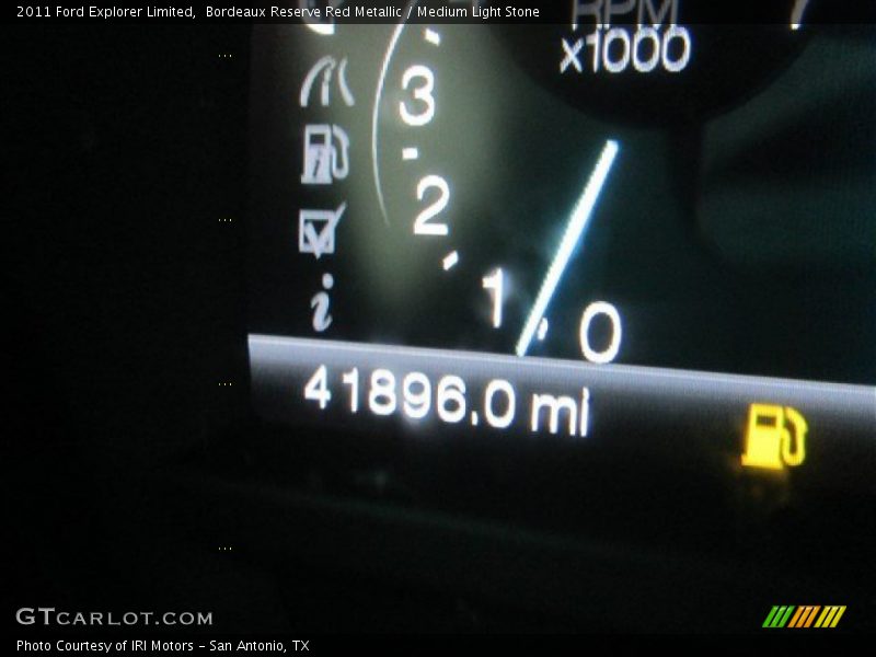 Bordeaux Reserve Red Metallic / Medium Light Stone 2011 Ford Explorer Limited