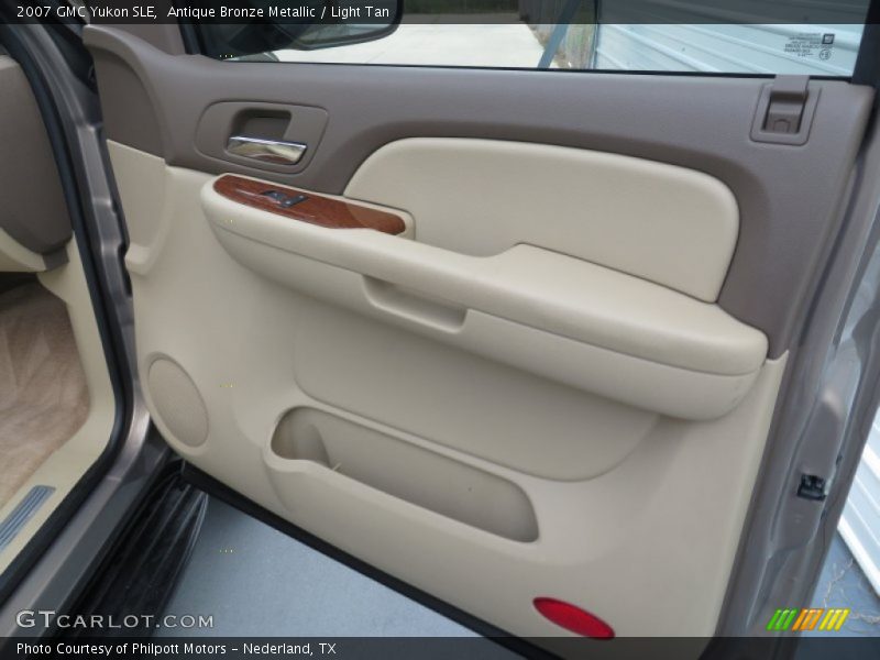 Antique Bronze Metallic / Light Tan 2007 GMC Yukon SLE