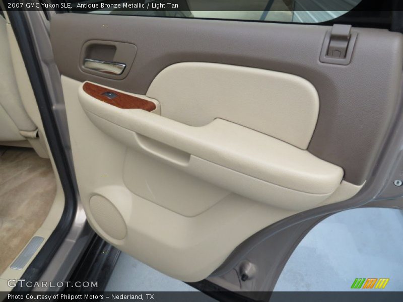 Antique Bronze Metallic / Light Tan 2007 GMC Yukon SLE