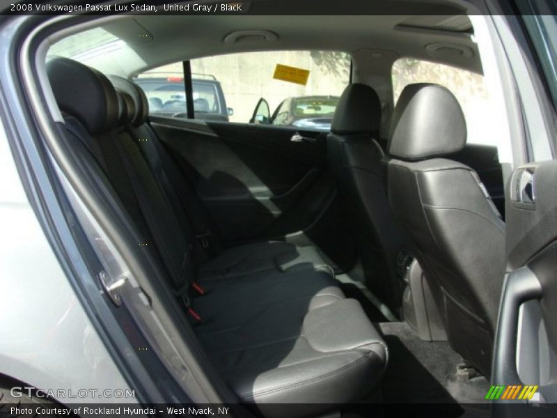 United Gray / Black 2008 Volkswagen Passat Lux Sedan