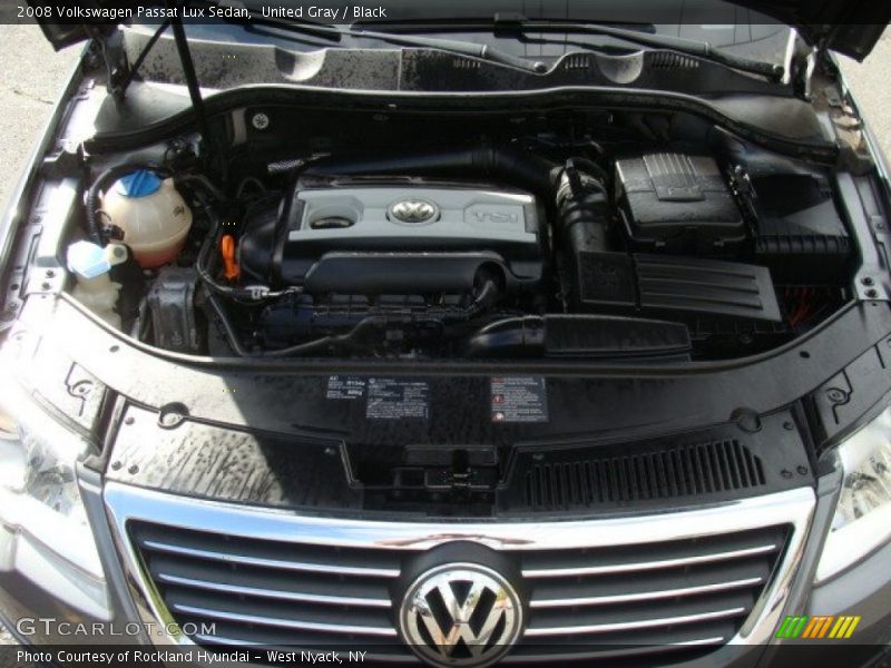 United Gray / Black 2008 Volkswagen Passat Lux Sedan