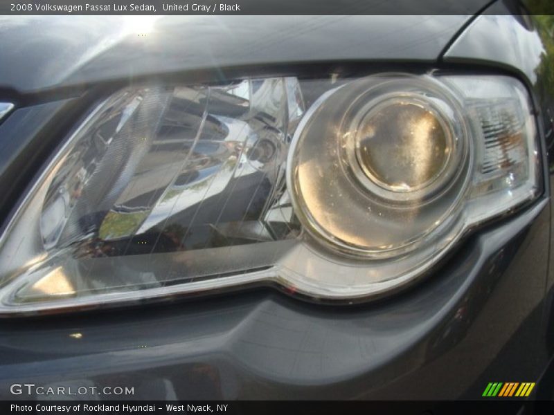 United Gray / Black 2008 Volkswagen Passat Lux Sedan