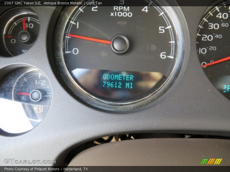 Antique Bronze Metallic / Light Tan 2007 GMC Yukon SLE