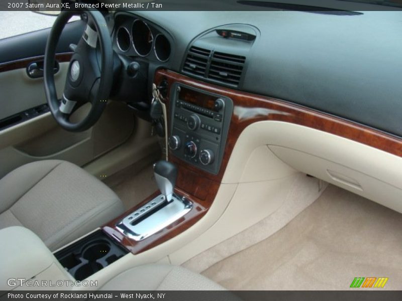 Bronzed Pewter Metallic / Tan 2007 Saturn Aura XE