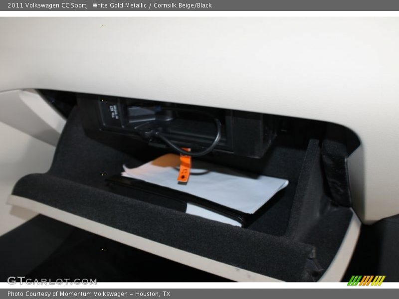 White Gold Metallic / Cornsilk Beige/Black 2011 Volkswagen CC Sport