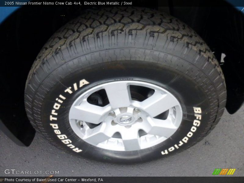 Electric Blue Metallic / Steel 2005 Nissan Frontier Nismo Crew Cab 4x4