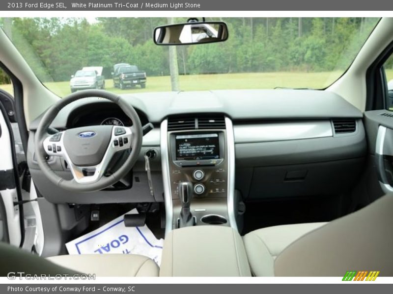 White Platinum Tri-Coat / Medium Light Stone 2013 Ford Edge SEL