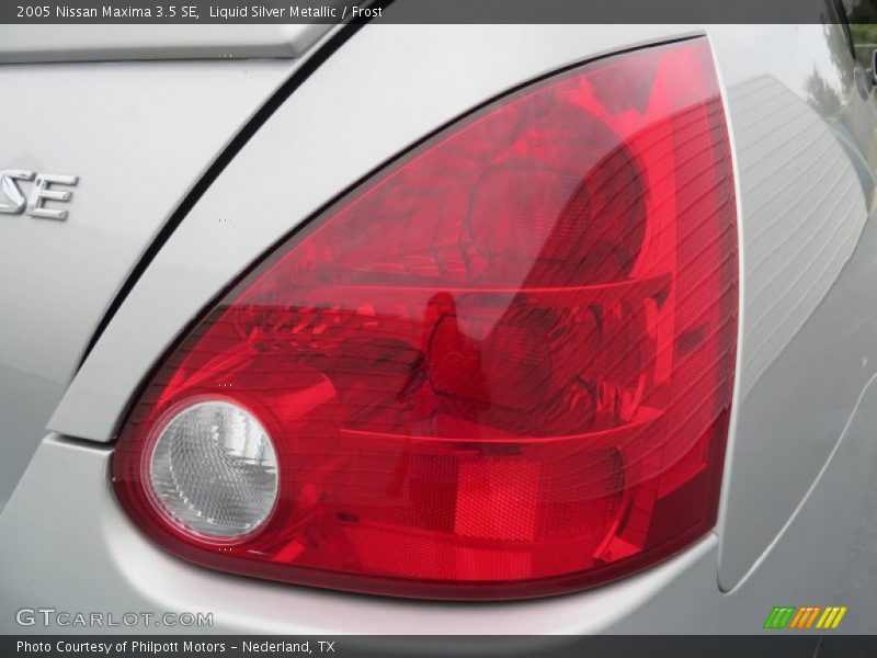 Liquid Silver Metallic / Frost 2005 Nissan Maxima 3.5 SE