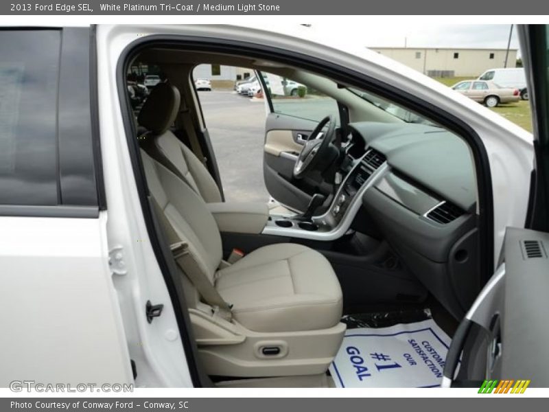 White Platinum Tri-Coat / Medium Light Stone 2013 Ford Edge SEL